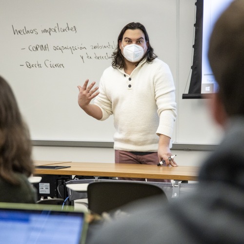 John Petrus teaching Spanish class