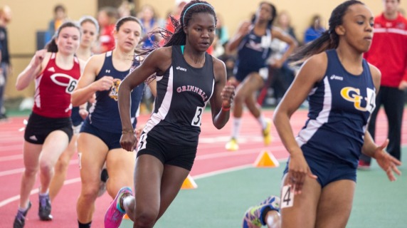 Grinnell runner on track
