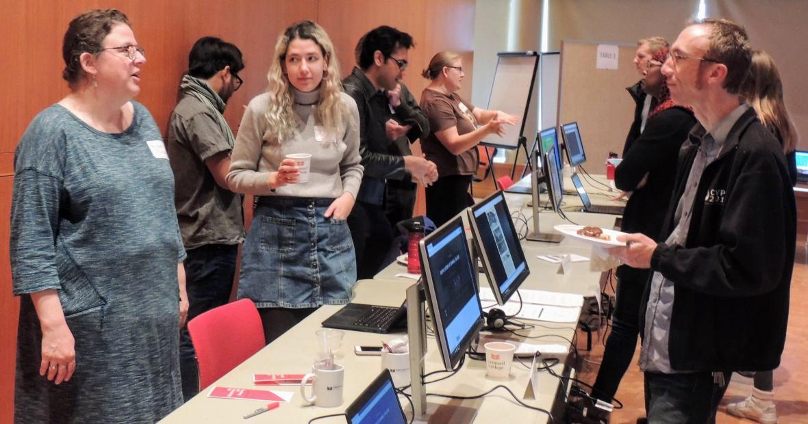 Sarah Purcell explains her Digital Methods in History course to attendees