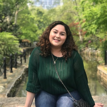 Ochoa sitting further away