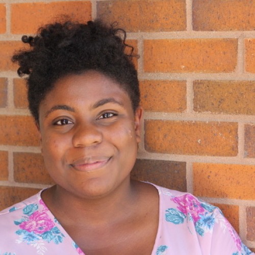 Hallela Hinton-Williams ’21