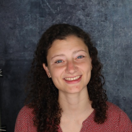 Eleanor Elliott-Rude ’25