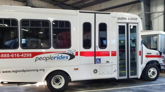 Peoplerides bus