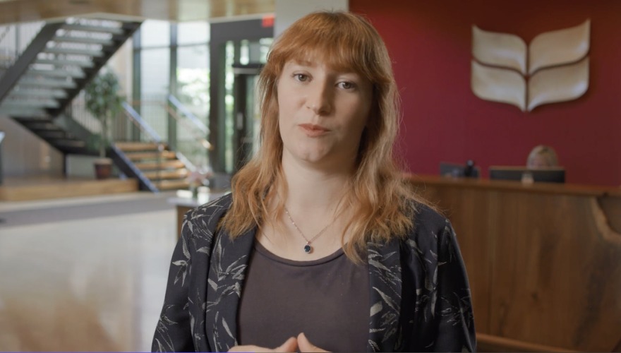 Grace Robertson-Lloyd ’16