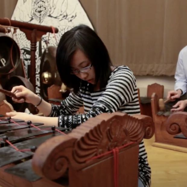 students play in gamelan