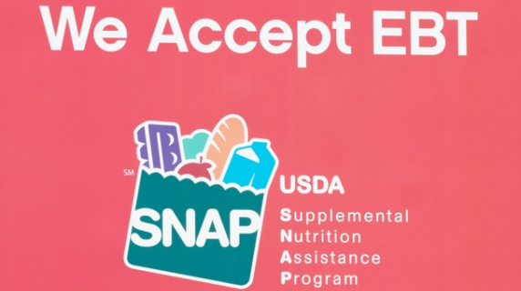 SNAP Benefits accepted sign